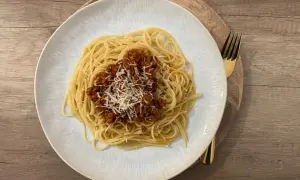 Jak zrobić spaghetti z passaty w 30 minut – szybki i smaczny przepis