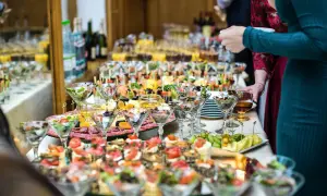 Gdzie można zamówić catering? Sprawdź najlepsze oferty w Polsce