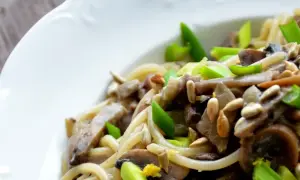 Prosty przepis na spaghetti funghi, które zachwyci Twoje kubki smakowe