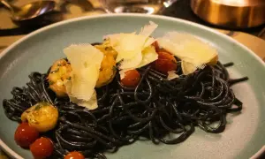 Czarny makaron spaghetti przepisy, które zachwycą Twoje podniebienie