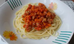 Szybkie i zdrowe spaghetti z marchewką - prosty przepis na obiad