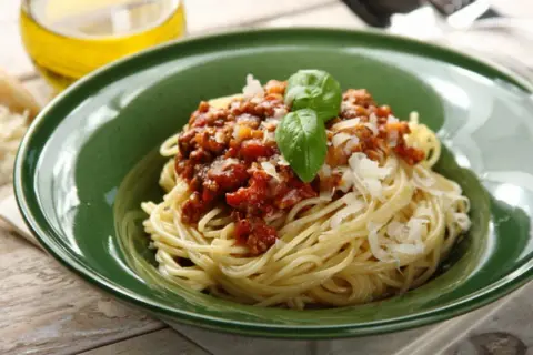 Jak naprawić spaghetti bolognese z Knorr Fix i zaskoczyć gości