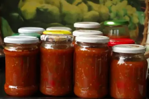 Domowy sos do spaghetti do słoików od Ani - przepisy na zimę
