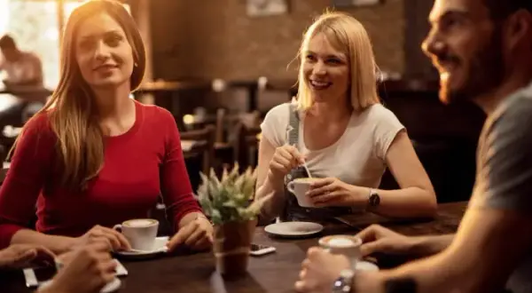 Jak się ubrać do restauracji na obiad, aby nie popełnić błędu